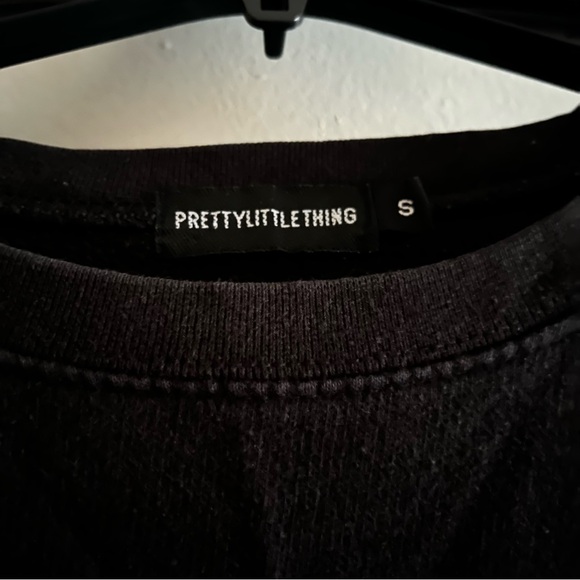 Pretty Little Things sweater “Calabasas” - Picture 3 of 4